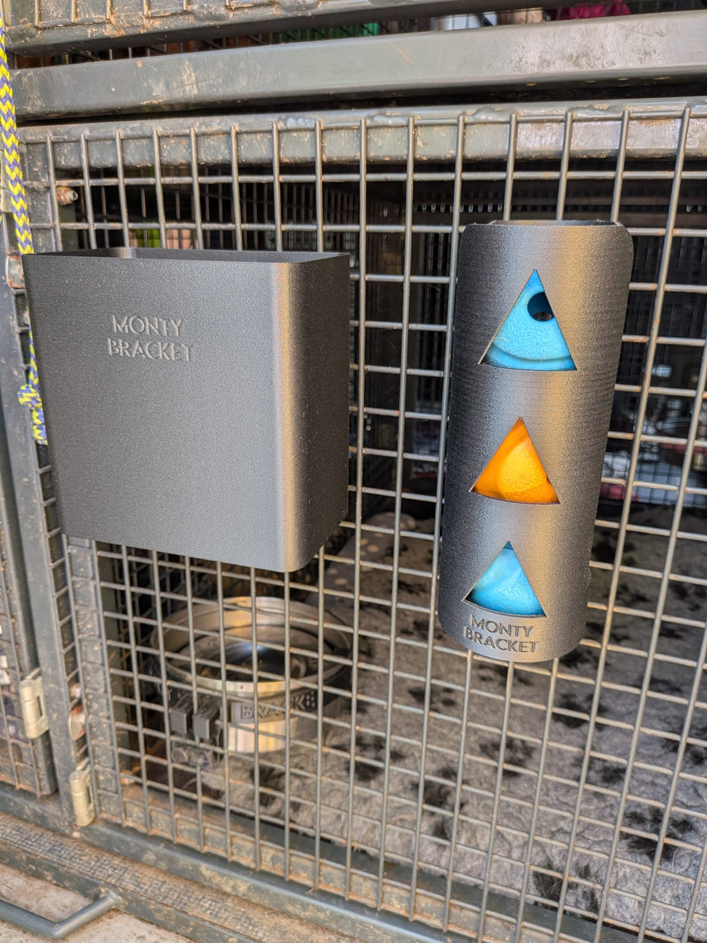 Monty Bracket Ball Dispenser v2.0