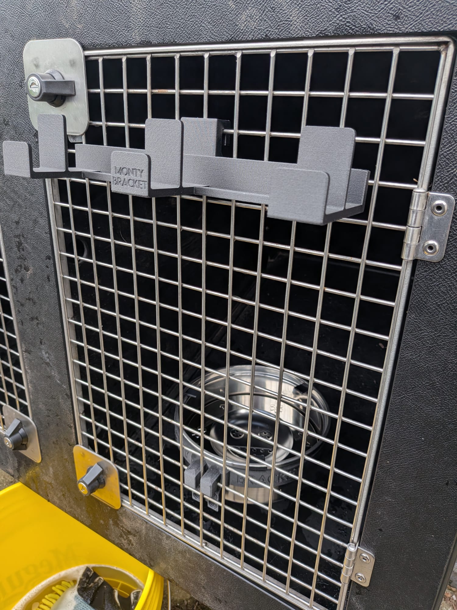 Monty Bracket Accessories Bar V2.0