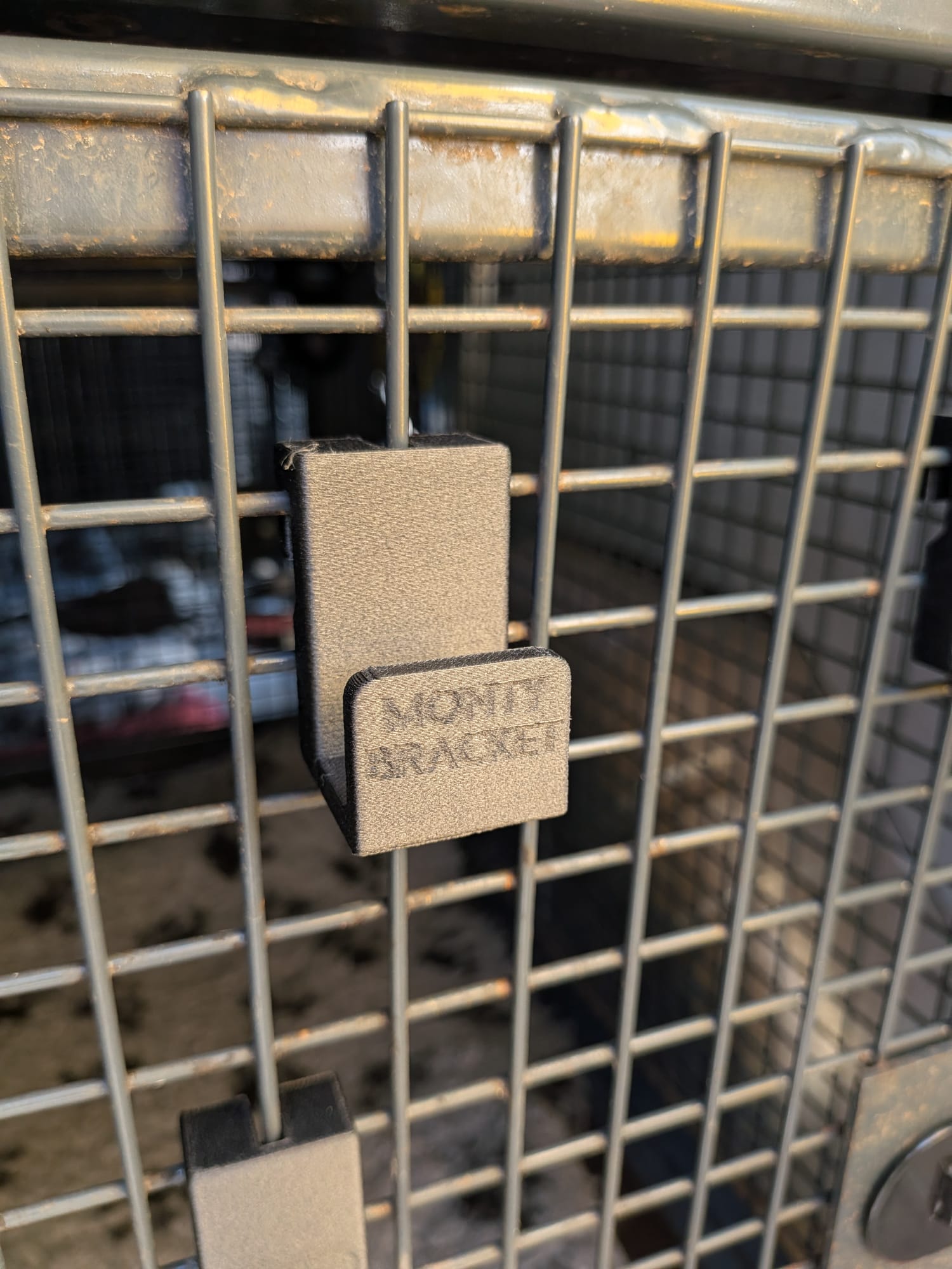 Monty Bracket Heavy Duty Hook